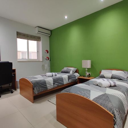 Depiro Point Deluxe - Modern, Designer Apartment 2 Minutes Away From Popular Sliema Seafront Екстериор снимка