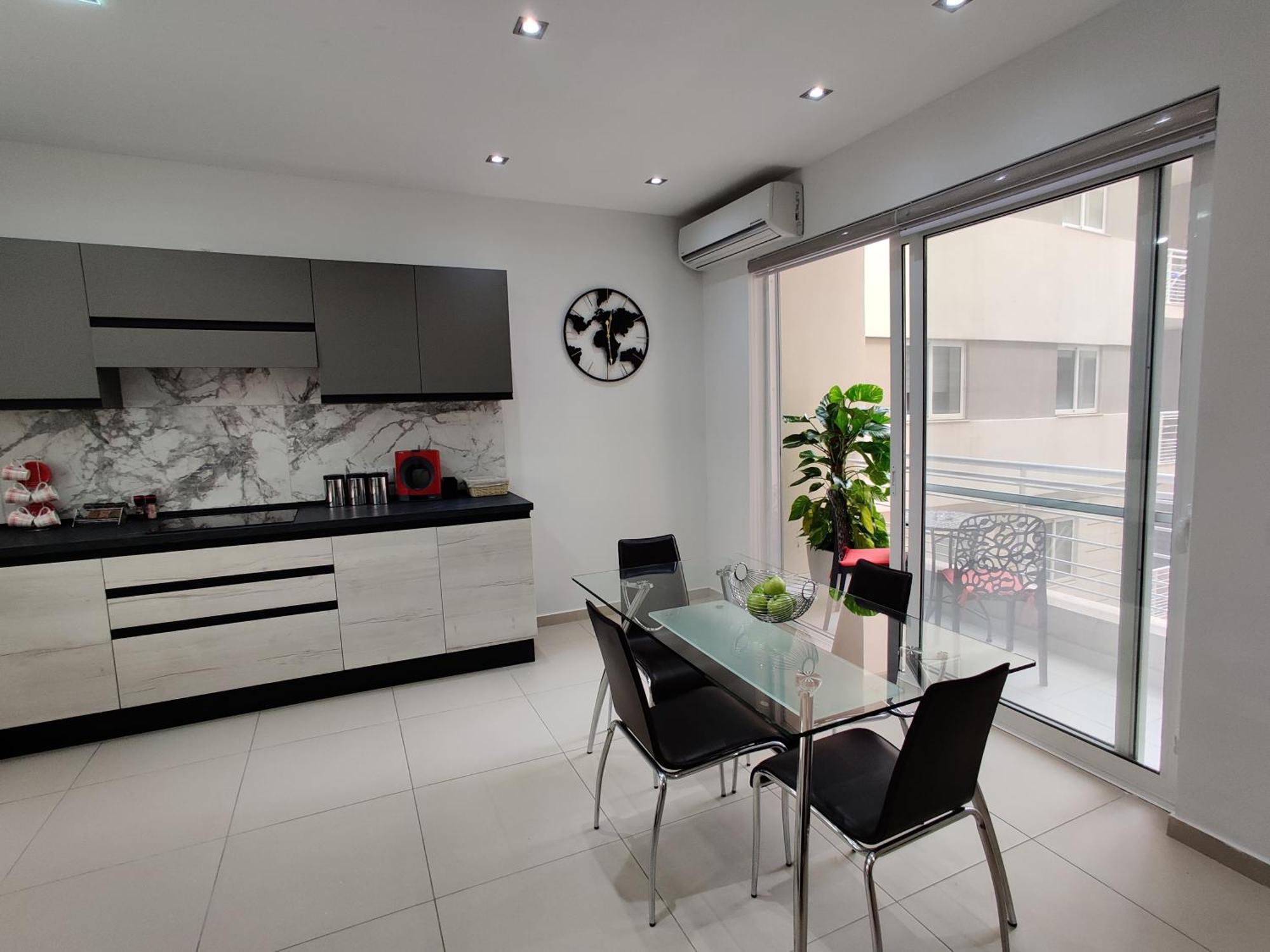 Depiro Point Deluxe - Modern, Designer Apartment 2 Minutes Away From Popular Sliema Seafront Екстериор снимка