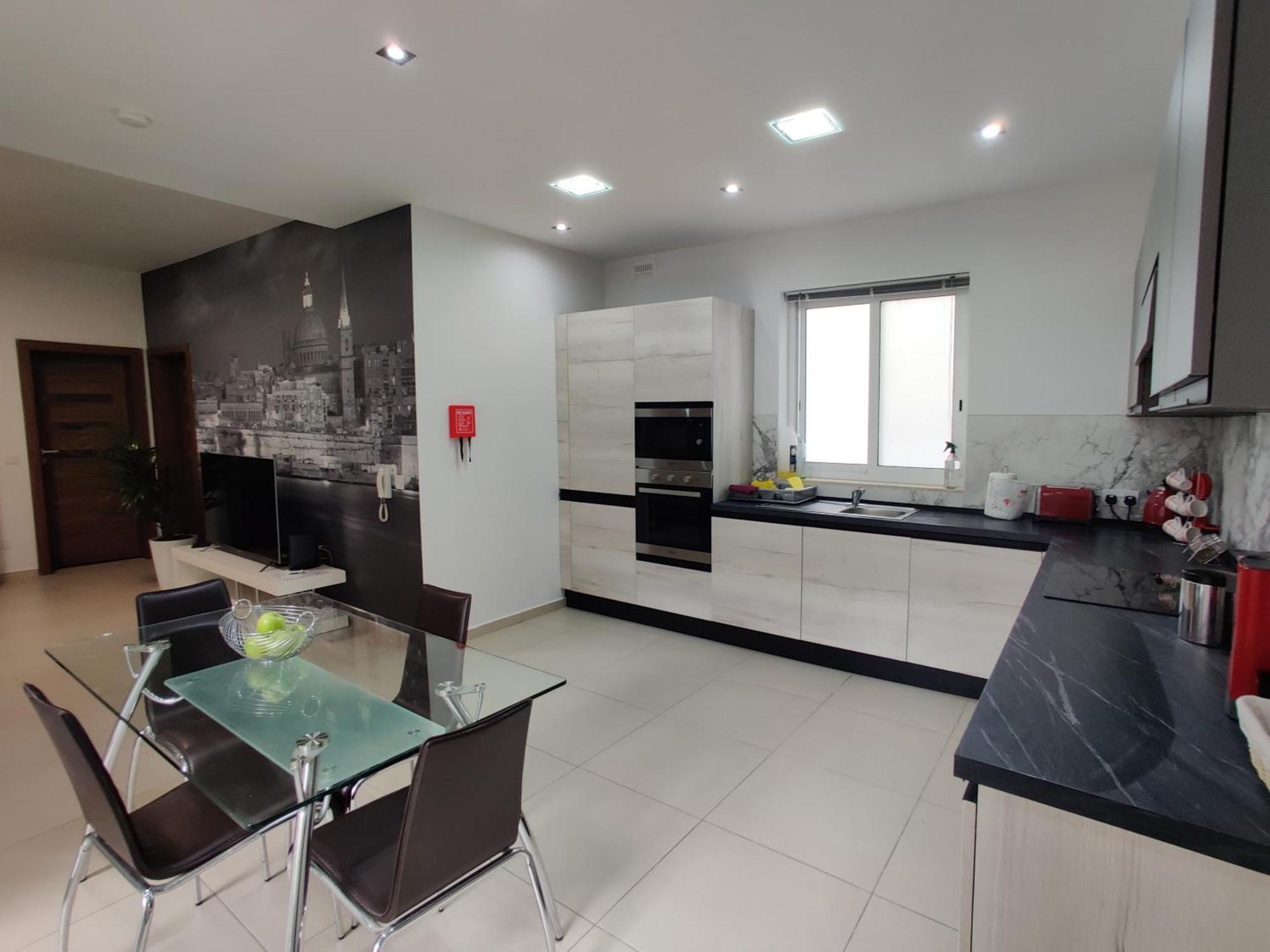 Depiro Point Deluxe - Modern, Designer Apartment 2 Minutes Away From Popular Sliema Seafront Екстериор снимка