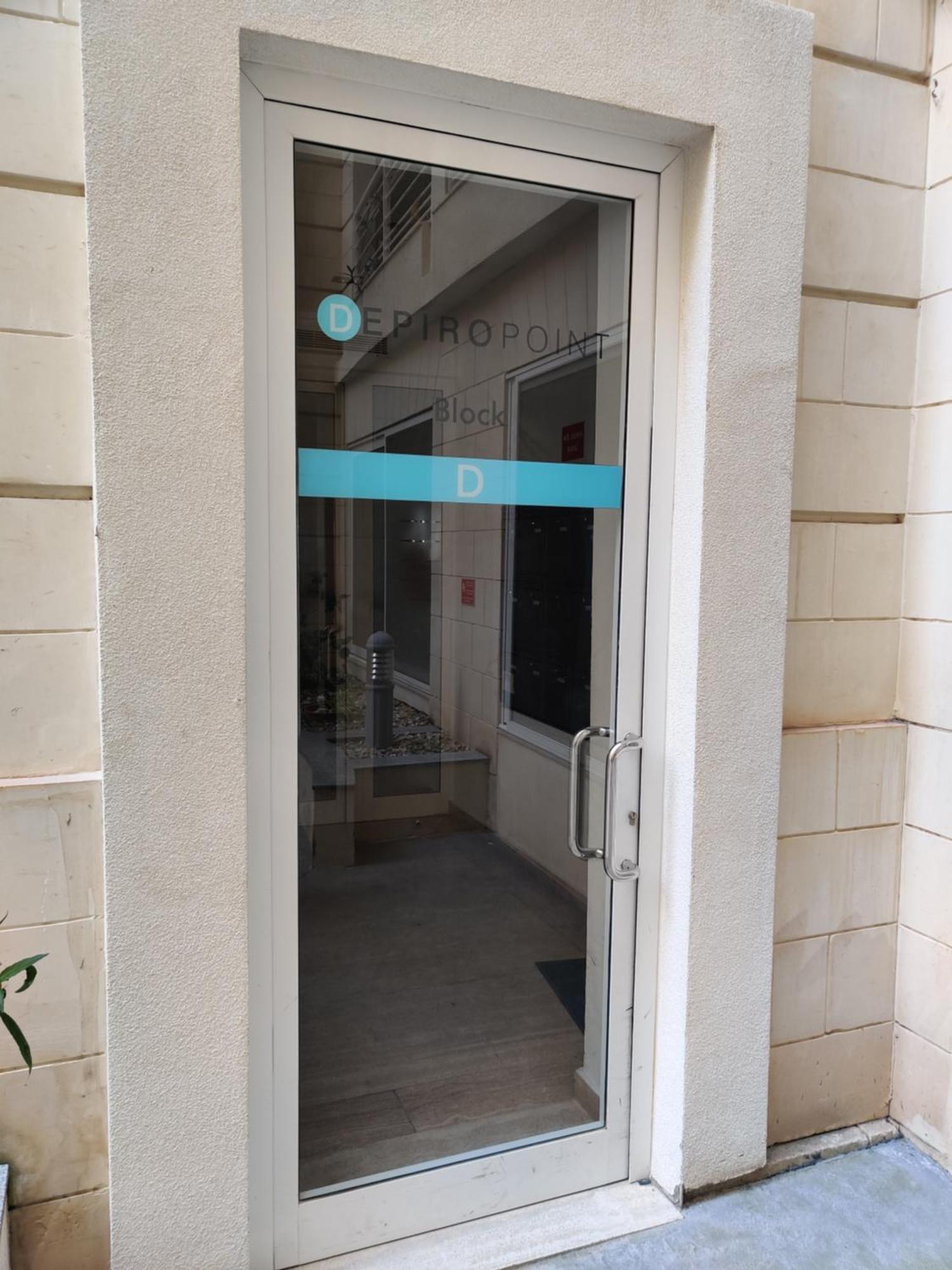 Depiro Point Deluxe - Modern, Designer Apartment 2 Minutes Away From Popular Sliema Seafront Екстериор снимка